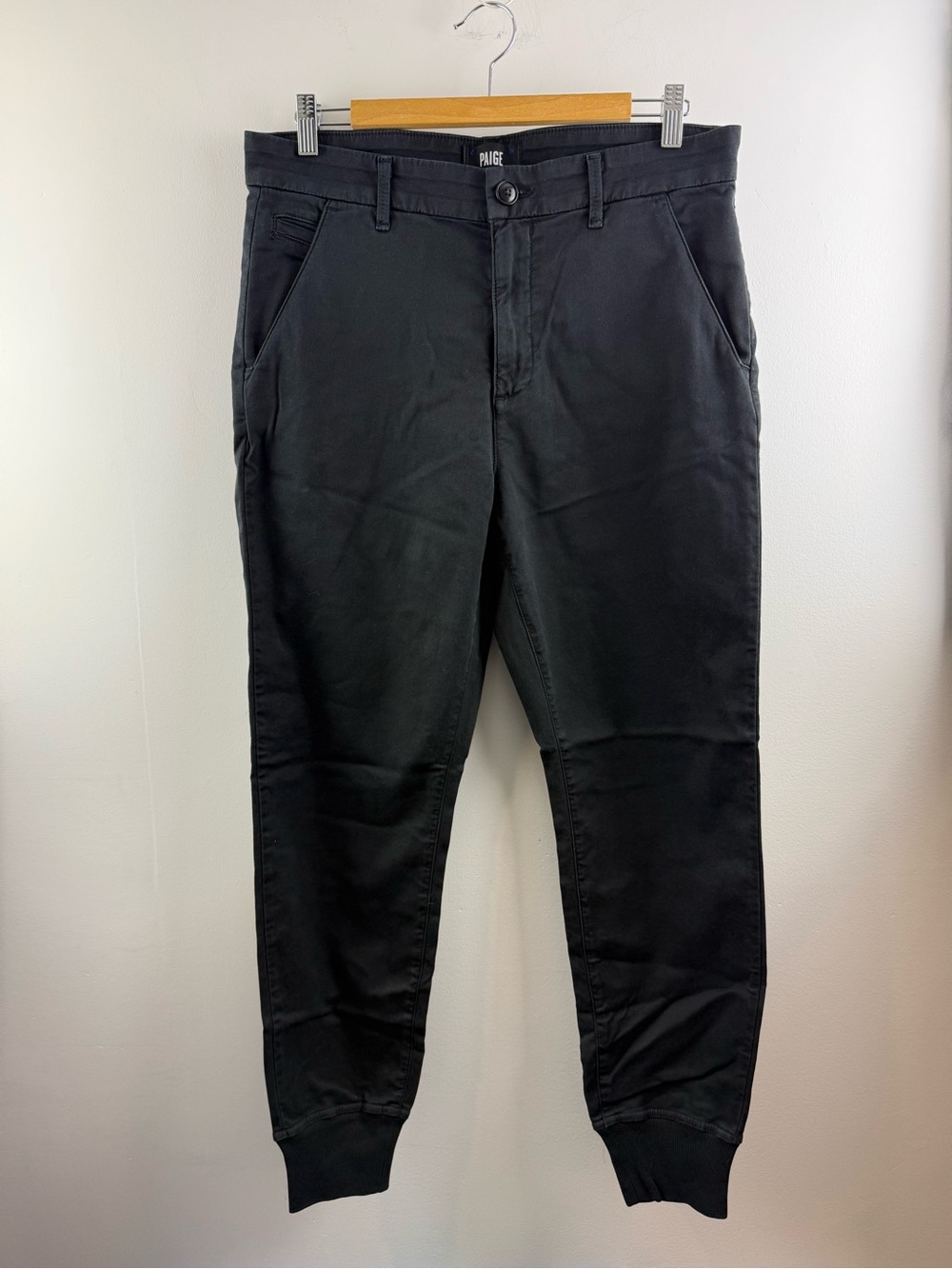 PAIGE Men's Size 32 Stretch Knit Chino Joggers in Black Gravel